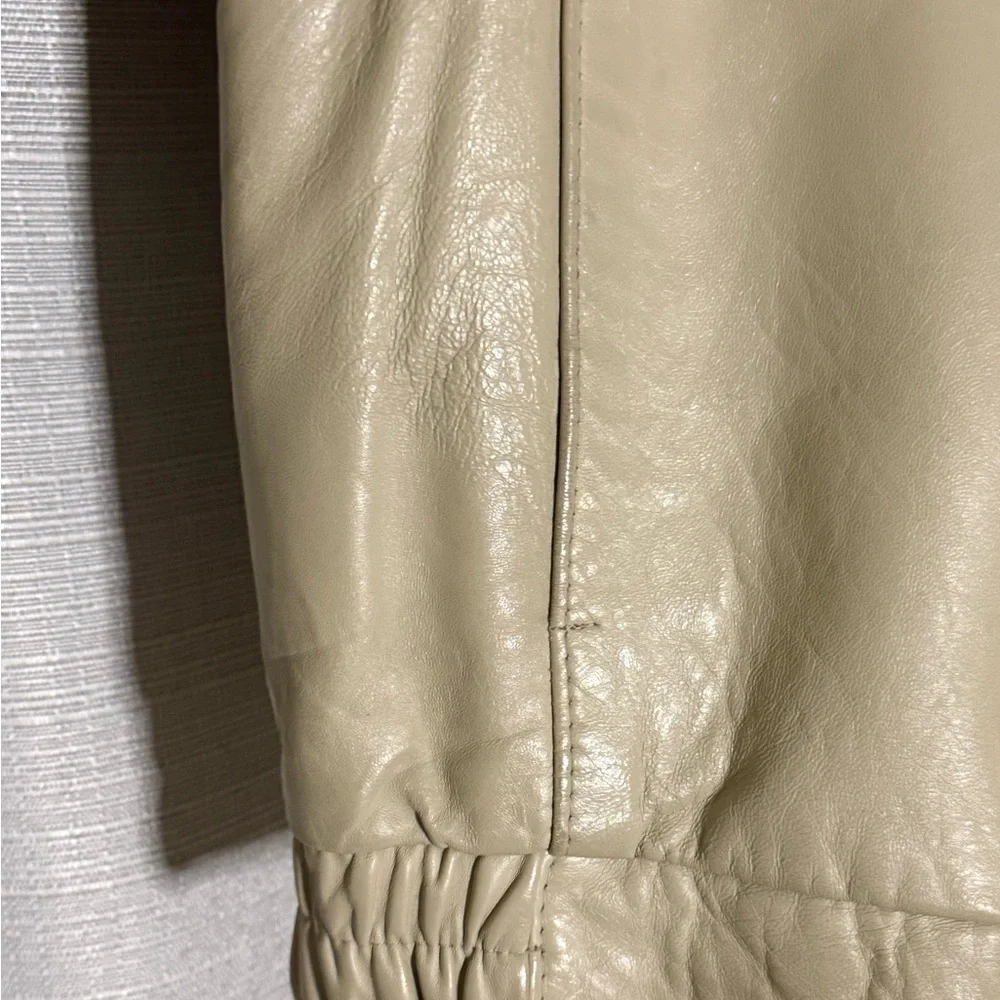Sakowitz Men's Beige Leather Jacket